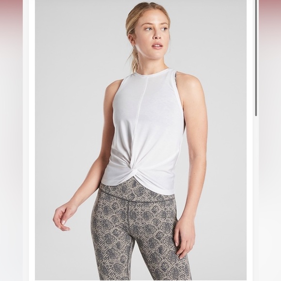 Athleta Tops - Athleta Essence Twist Tank